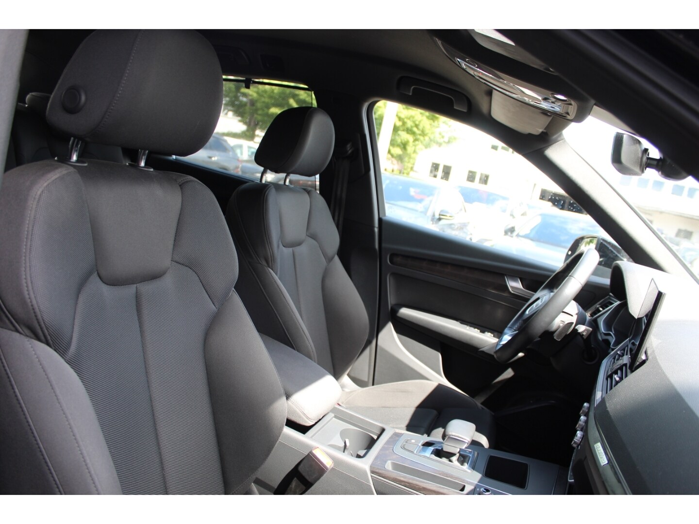 Image about Audi Q5 40 TDI quattro S tronic