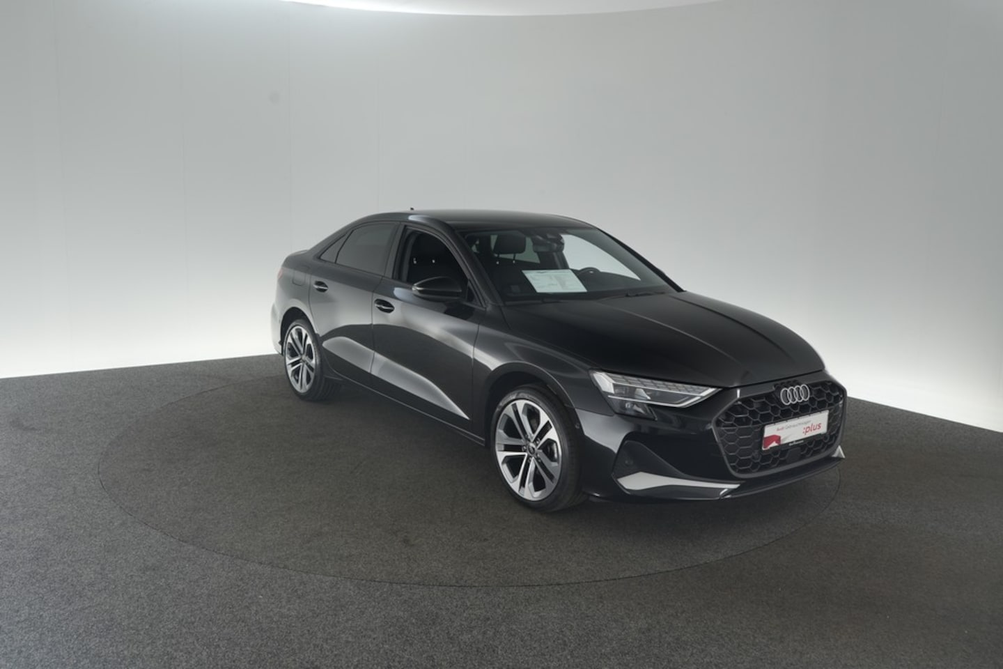 Bild über Audi A3 Limousine advanced 35 TFSI S tronic - für weitere Informationen kontaktieren Sie den Audi Partner