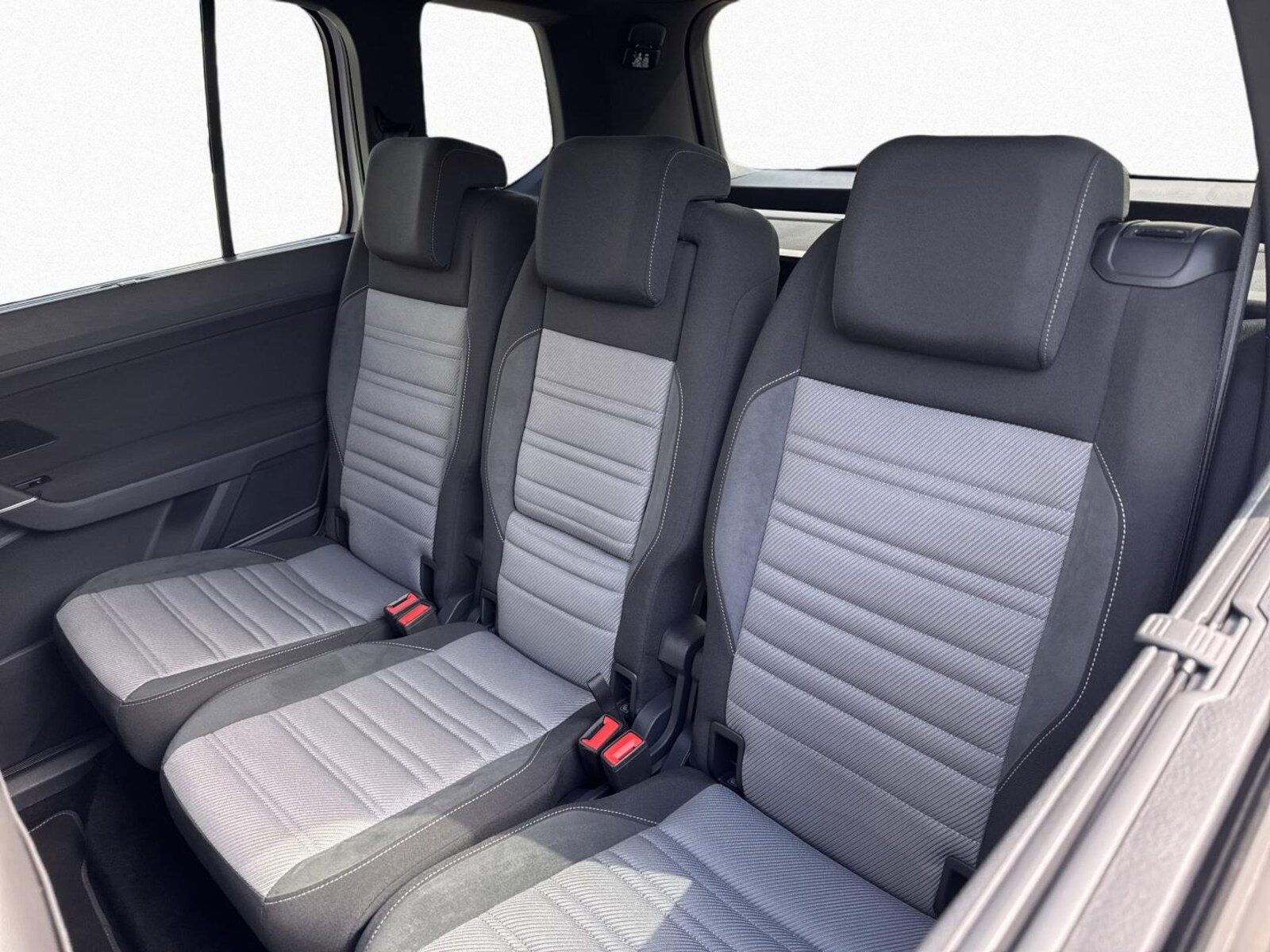 Volkswagen Touran – Bild 12