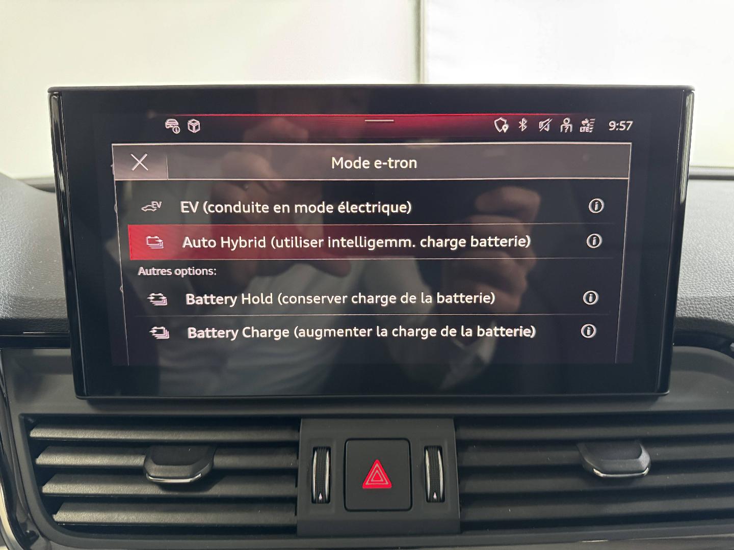 Image about Audi Q5 TFSI e S line 50 TFSI e Hybride rechargeable quattro 220 kW (299 ch) S tronic