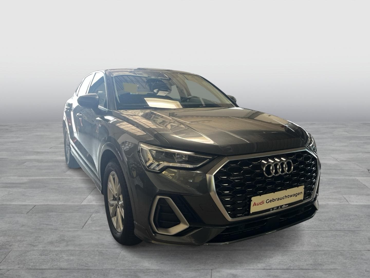 Bild über Audi Q3 Sportback S line 40 TFSI quattro S tronic - für weitere Informationen kontaktieren Sie den Audi Partner