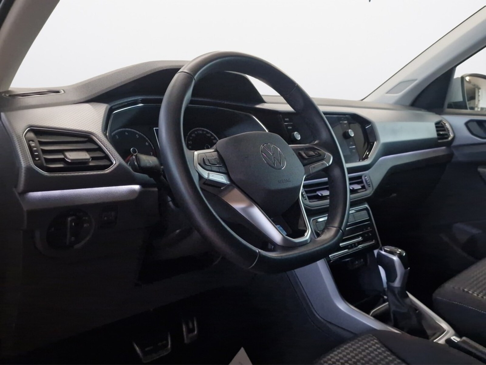Volkswagen T-Cross – Bild 9