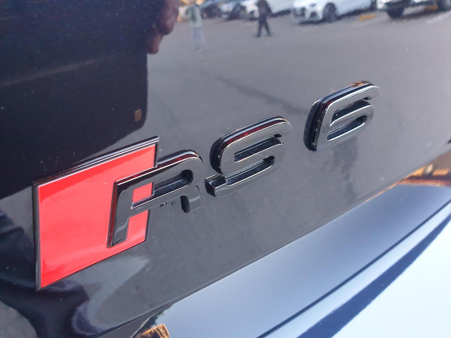 Image about Audi RS 6 Avant RS 6 Avant 441 kW tiptronic