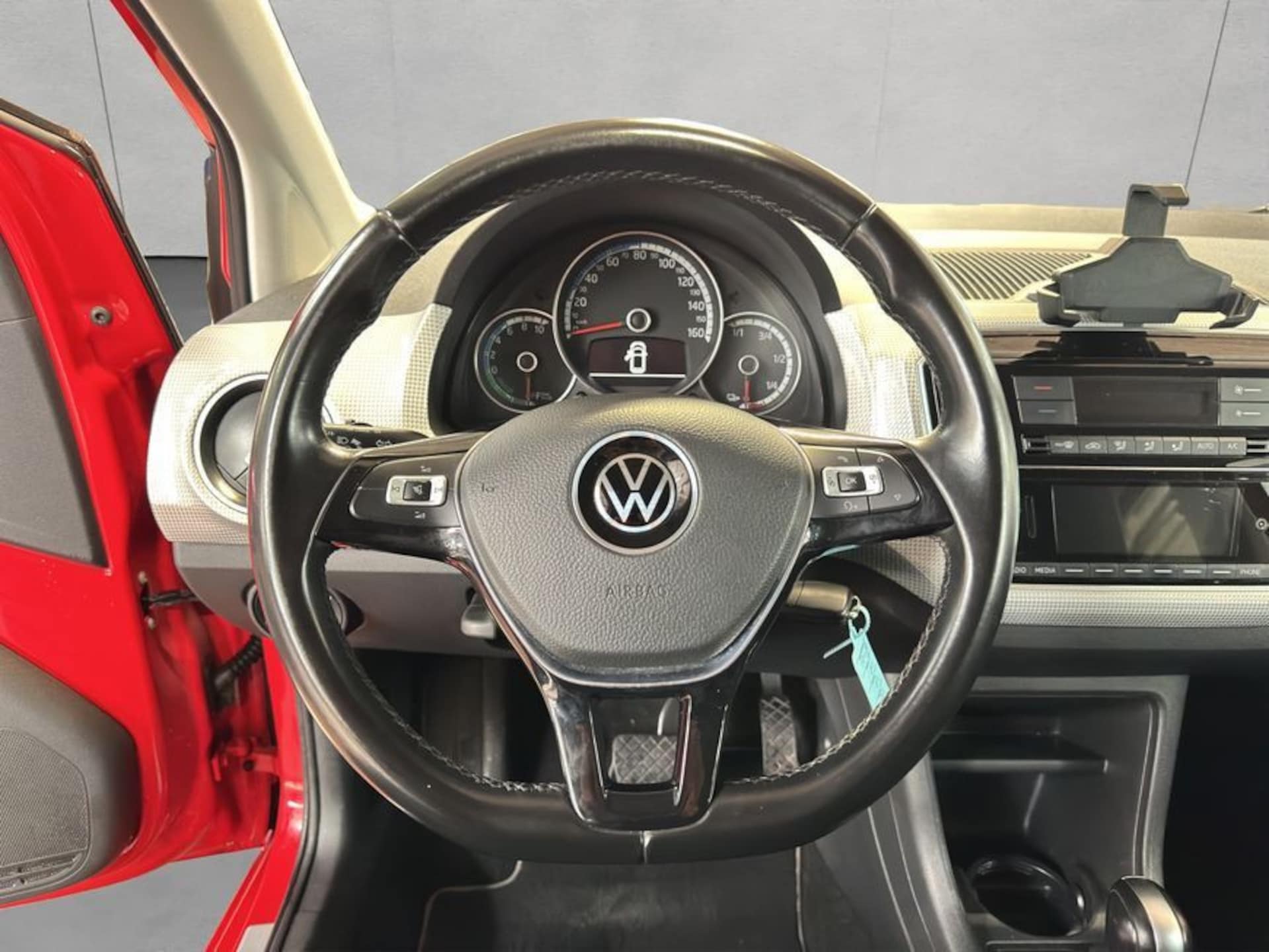 Volkswagen e-up! Style "Plus"