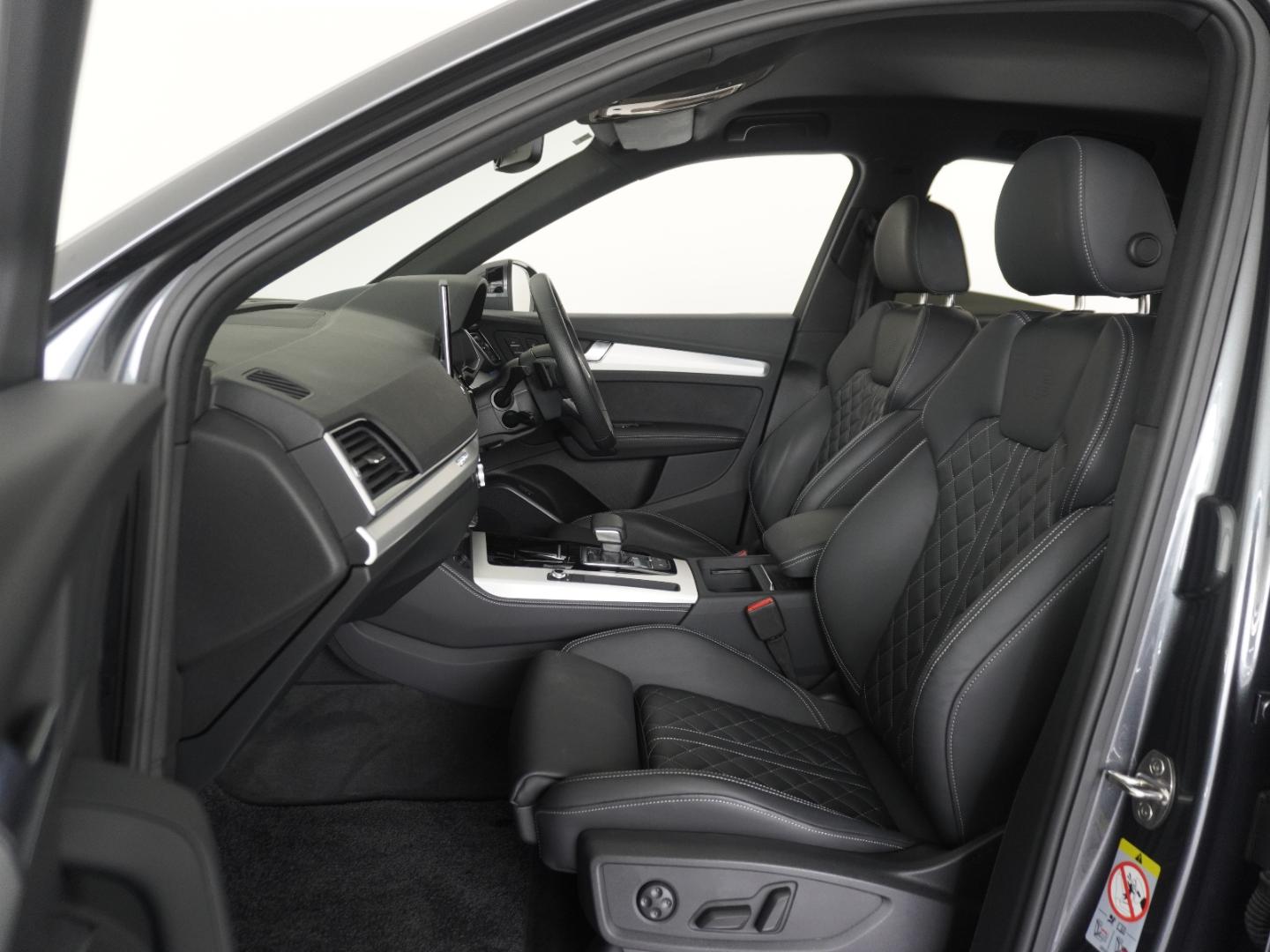 Audi Q5 Sportback 40 TDI quattro S line 150(204) kW(PS) S tronic for more details contact your dealer