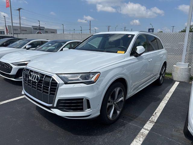 2021 Audi Q7 55 Premium Plus quattro Tiptronic's photo