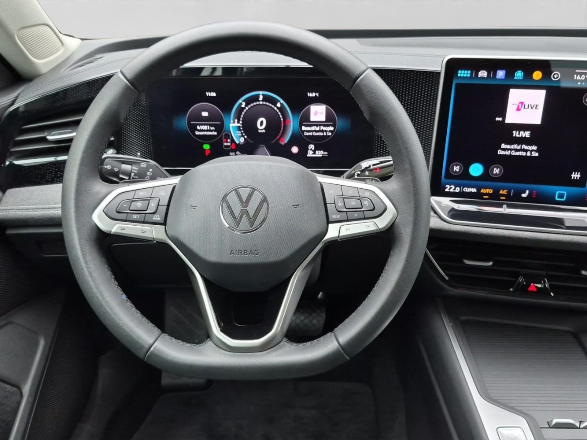 Volkswagen Passat Basis-Modell