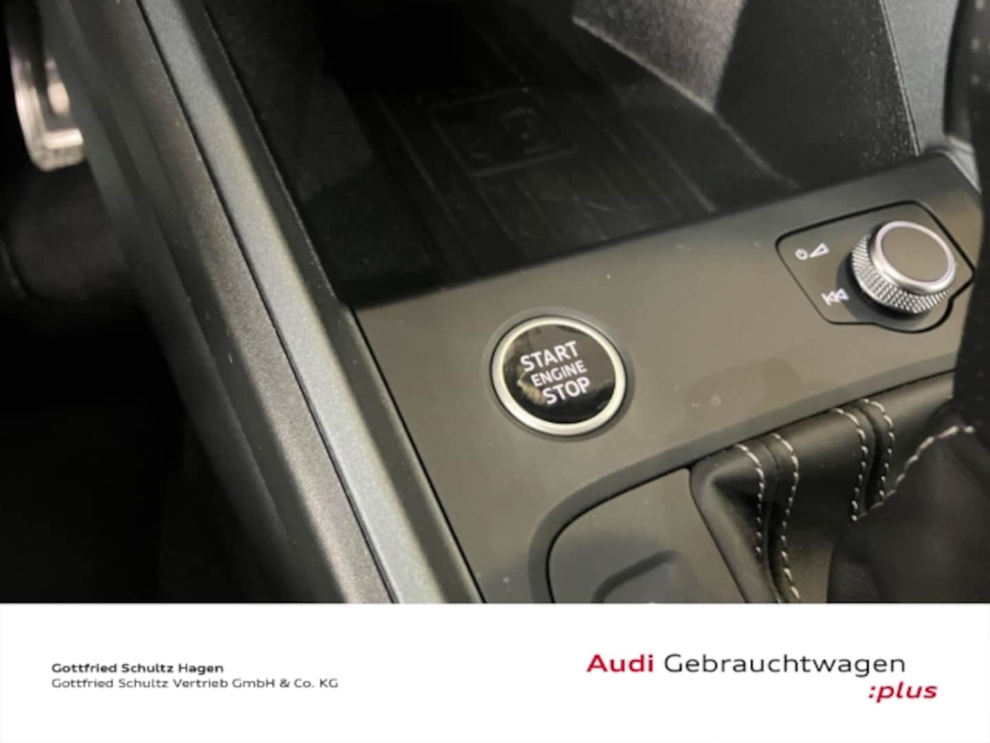 Bild über Audi A1 Sportback S line 30 TFSI S tronic - für weitere Informationen kontaktieren Sie den Audi Partner