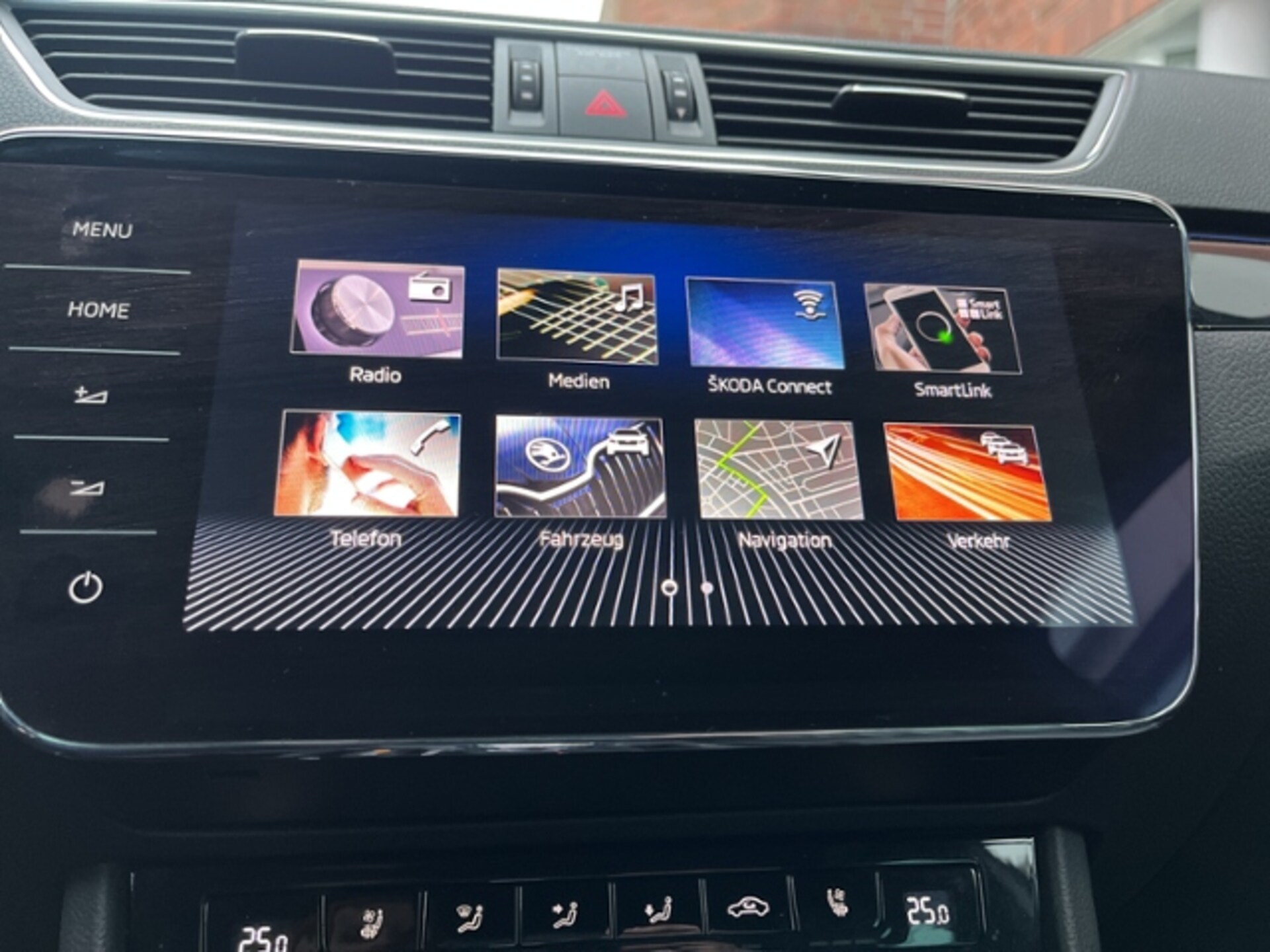 Skoda Superb Combi Laurin & Klement