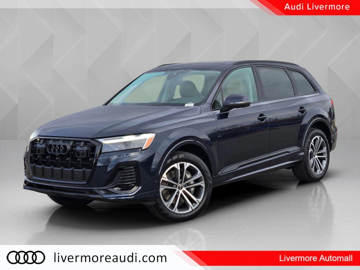 2026 Audi Q7 45 Premium quattro Tiptronic's photo