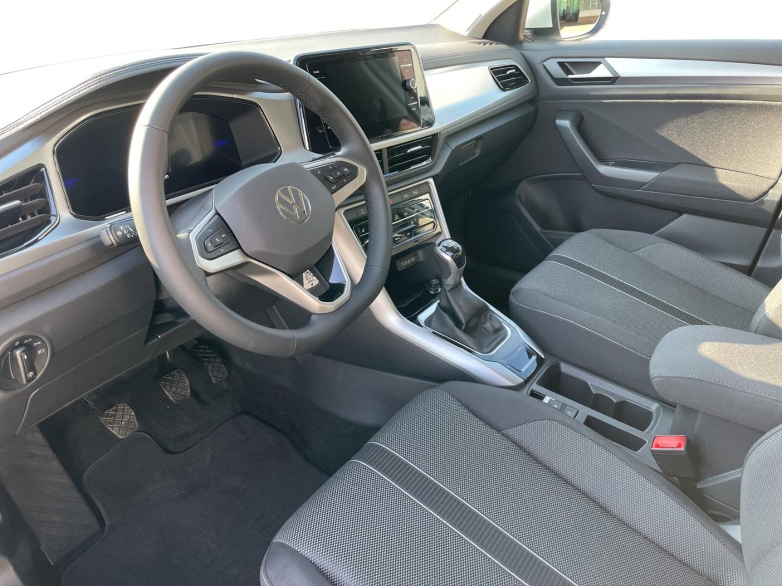 Volkswagen T-Roc – Bild 8