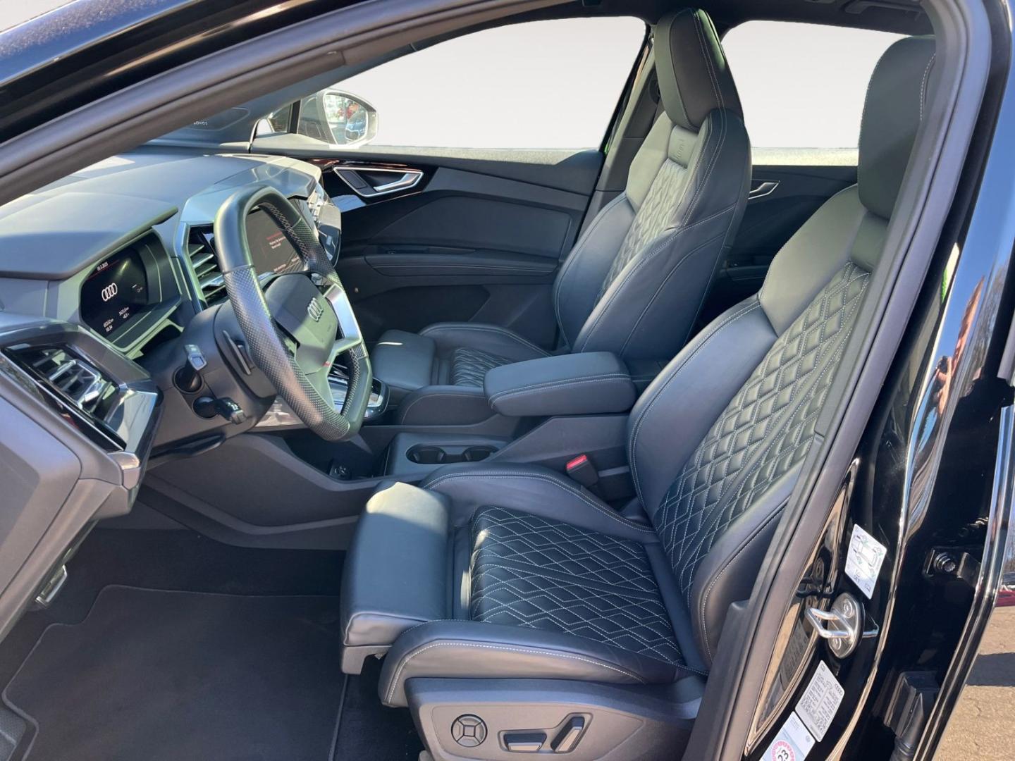 Image about Audi Q4 e-tron 35 e-tron