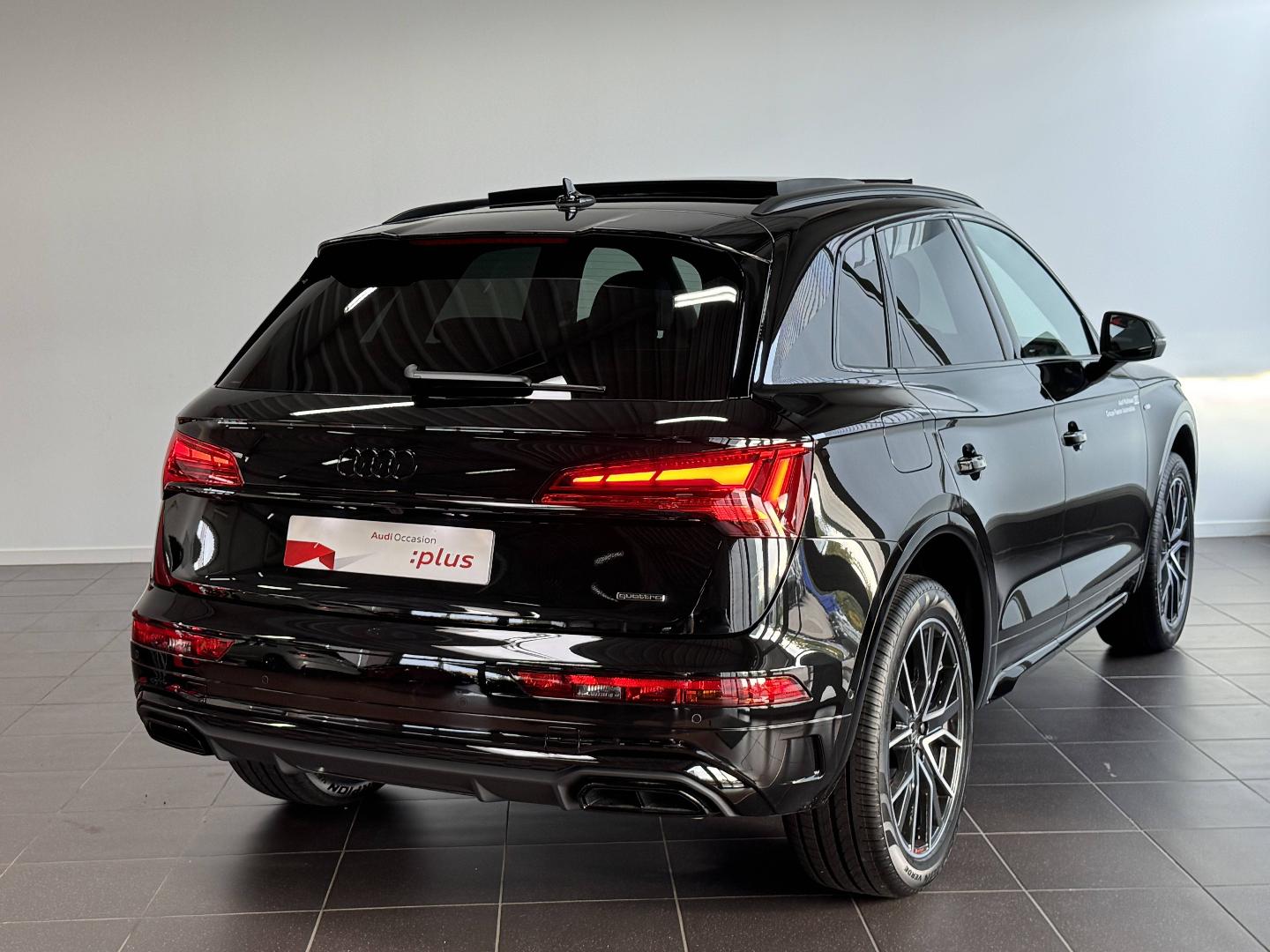 Image about Audi Q5 TFSI e S line 50 TFSI e Hybride rechargeable quattro 220 kW (299 ch) S tronic