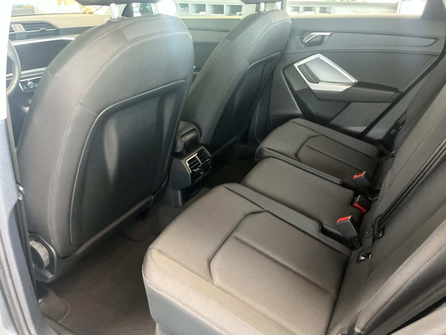Bild über Audi Q3 Sportback S line 40 TFSI quattro S tronic - für weitere Informationen kontaktieren Sie den Audi Partner