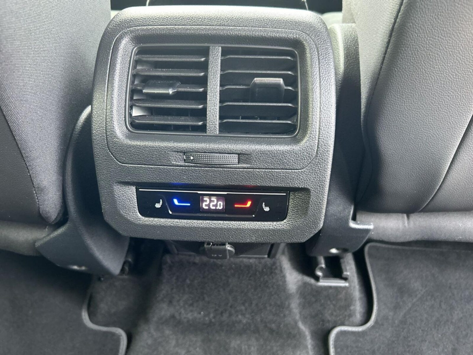 Volkswagen Touran – Bild 22