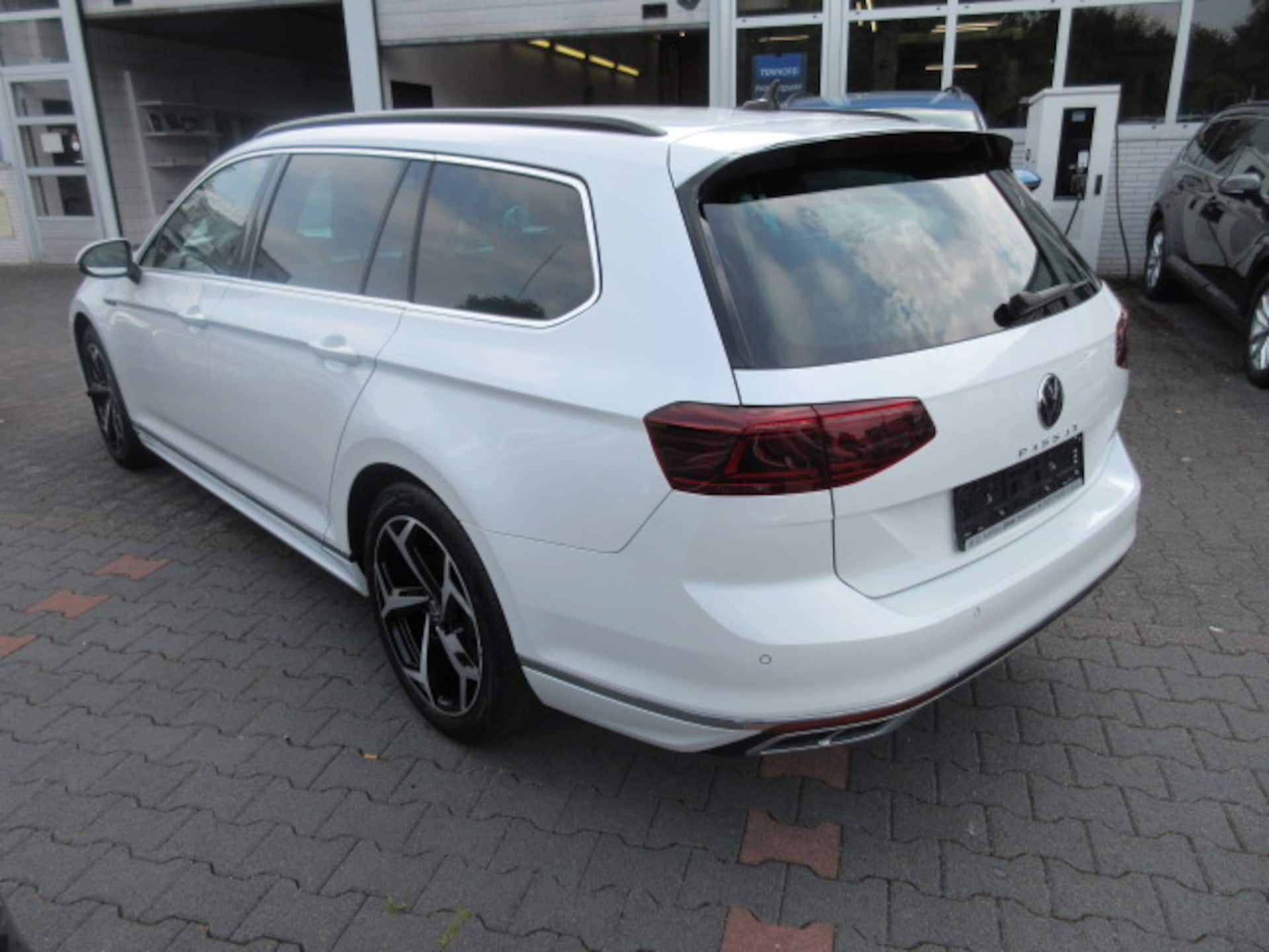 Volkswagen Passat Variant R-Line