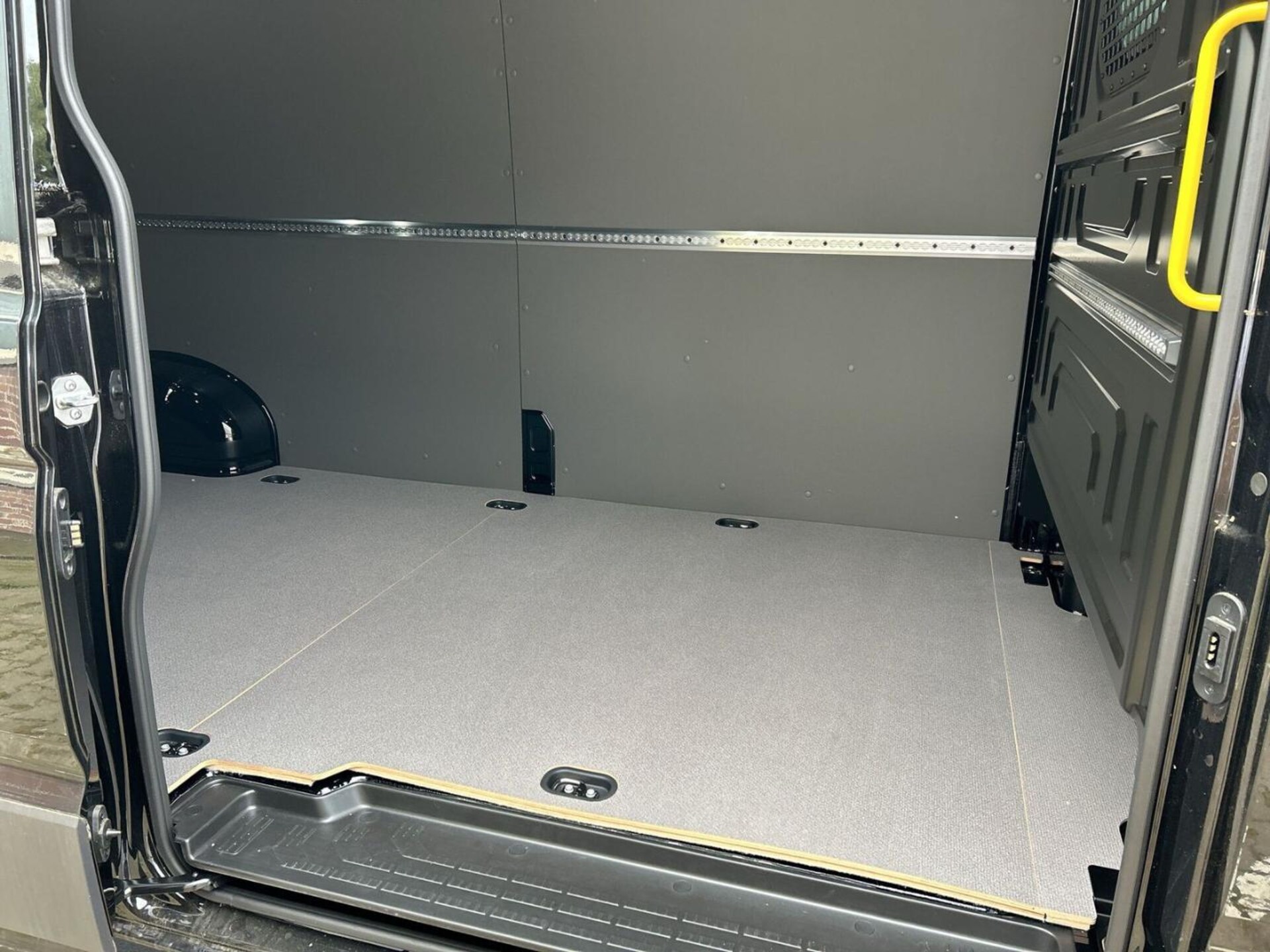 Volkswagen Crafter Kasten langer Radstand