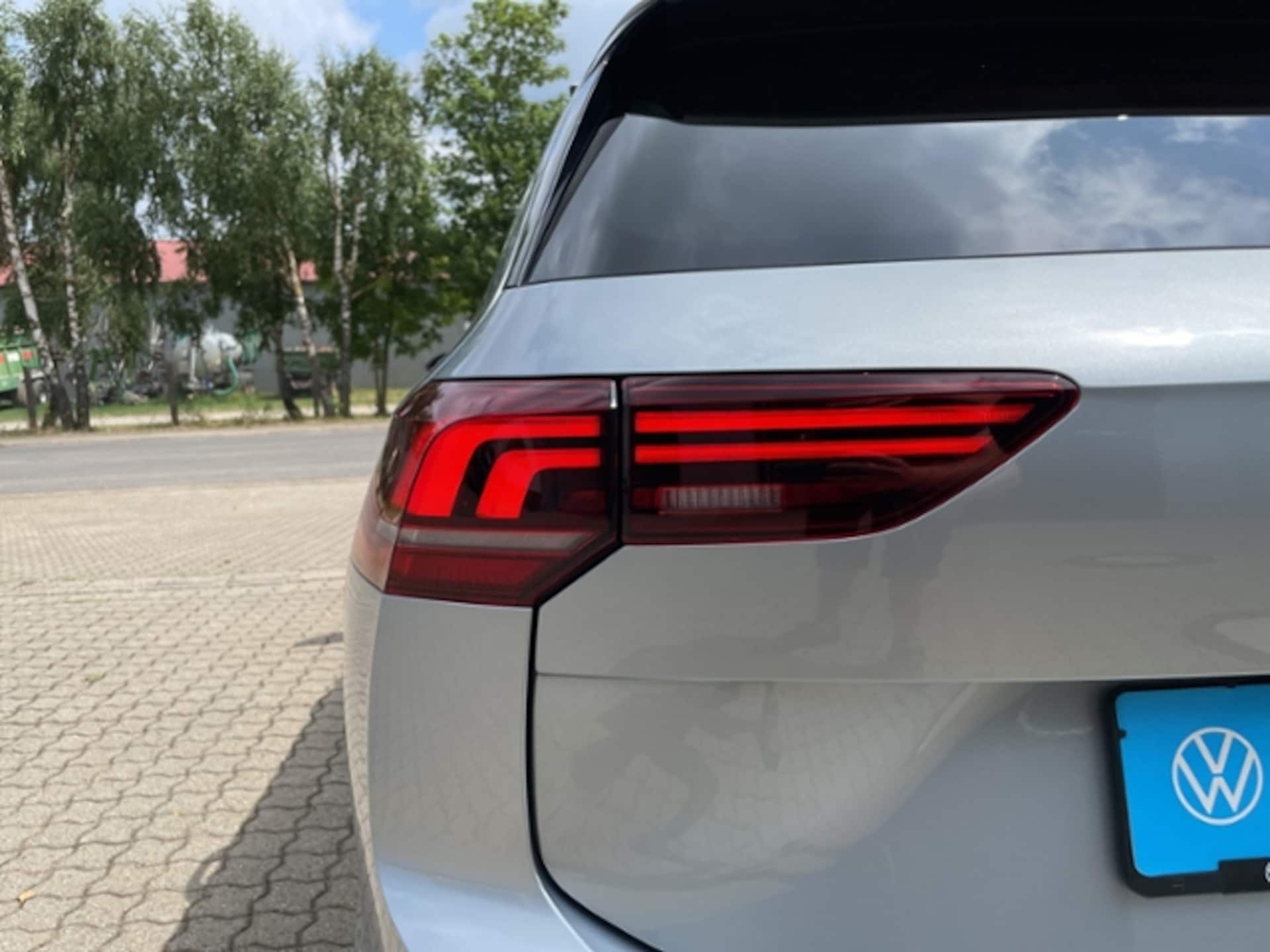 Volkswagen Golf Variant R-Line