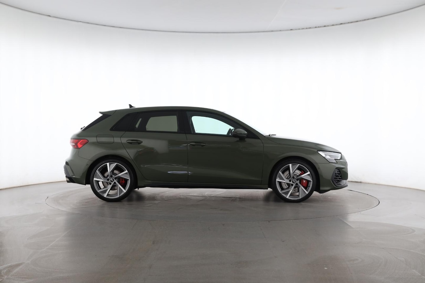 Bild über Audi S3 Sportback TFSI quattro S tronic - für weitere Informationen kontaktieren Sie den Audi Partner