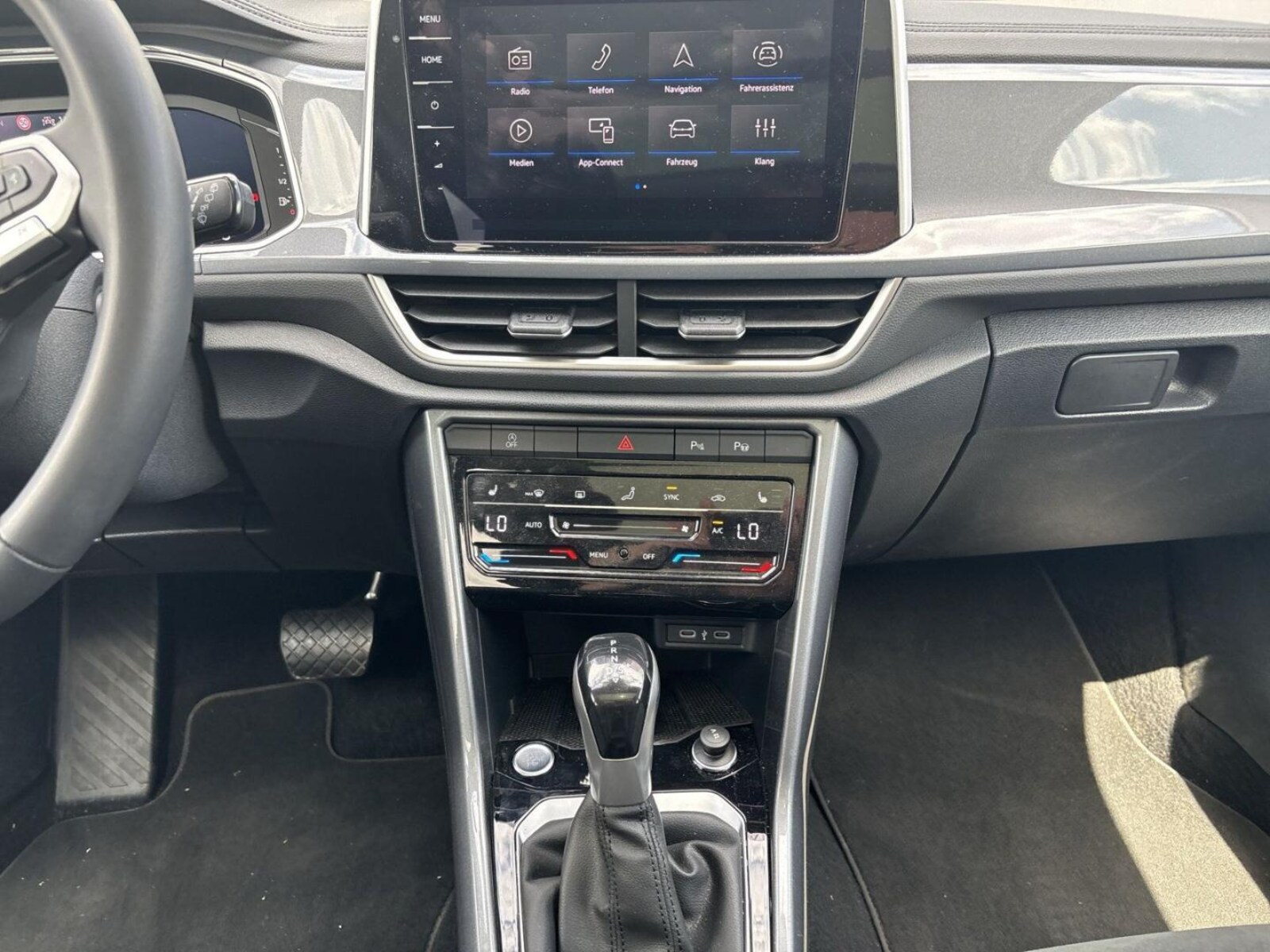 Volkswagen T-Roc – Bild 13