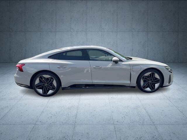 Image about Audi e-tron GT e-tron quattro