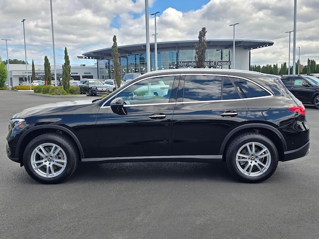 2024 Mercedes-Benz GLC 300