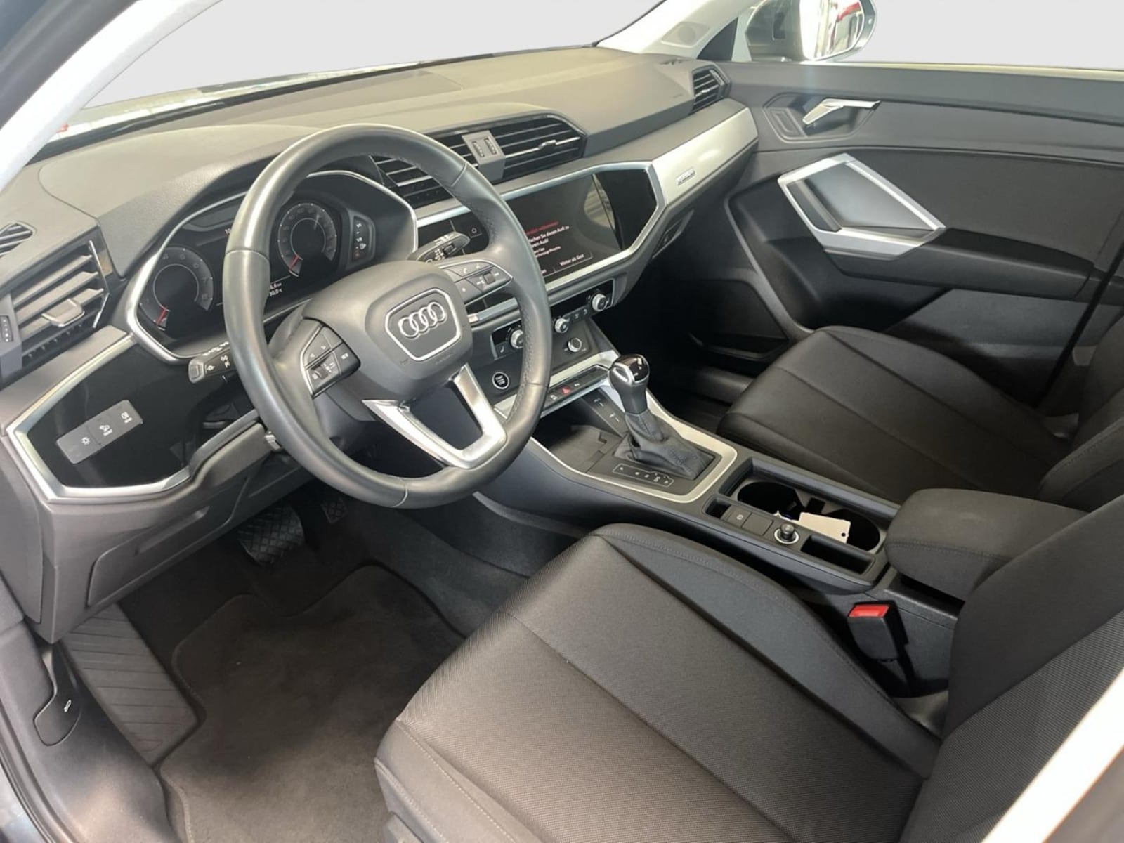 Audi Q3 Sportback – Bild 10
