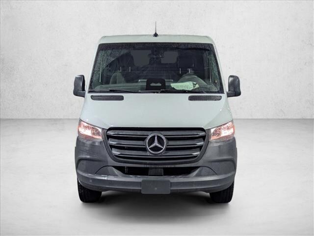2025 Mercedes-Benz