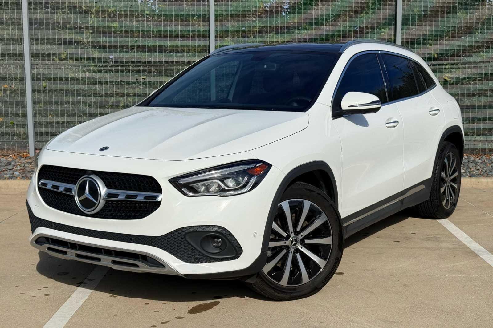 2022 Mercedes-Benz GLA GLA 250's photo