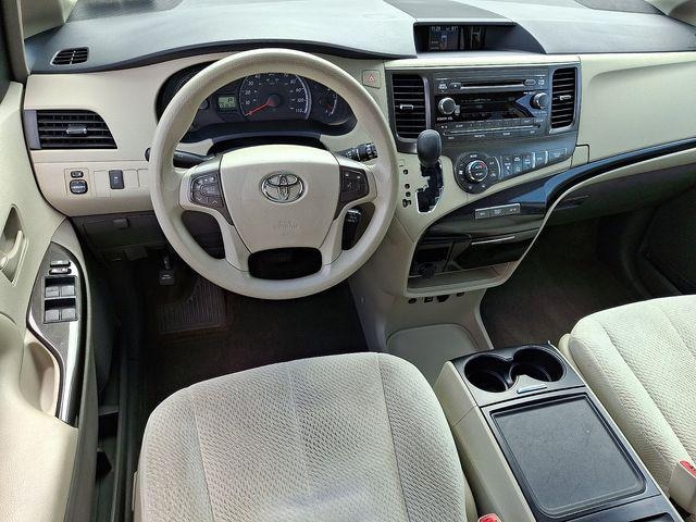 2013 Toyota Sienna