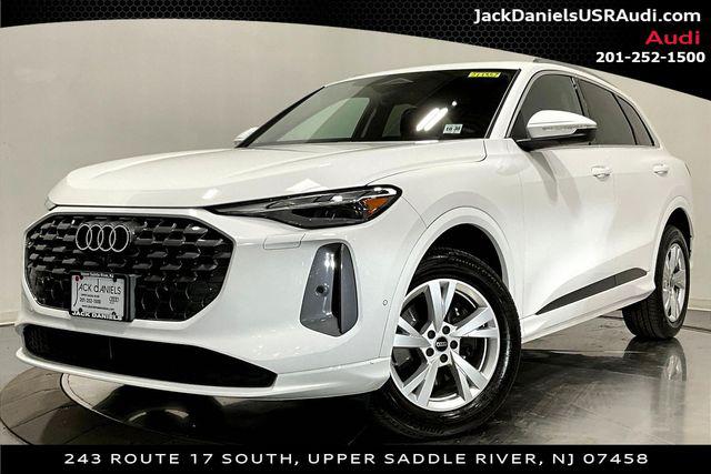 2025 Audi Q5 40 Premium's photo