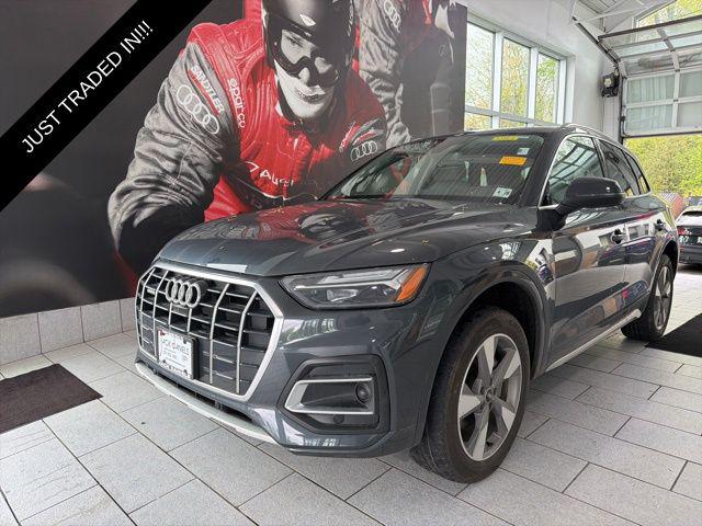2023 Audi Q5 40 Premium Plus's photo
