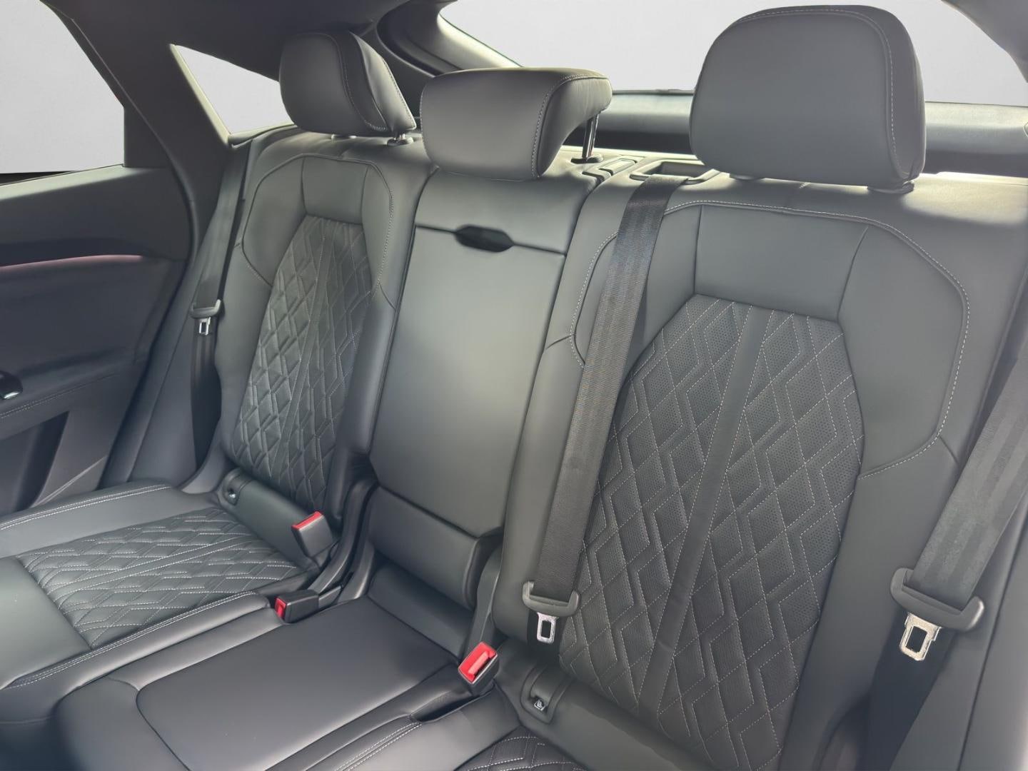 Bild über Audi SQ5 Sportback TFSI 270 kW S tronic - für weitere Informationen kontaktieren Sie den Audi Partner