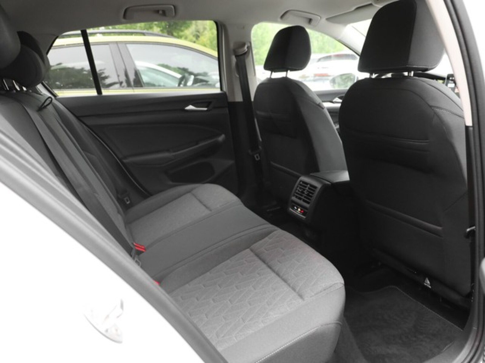 Volkswagen Golf – Bild 4