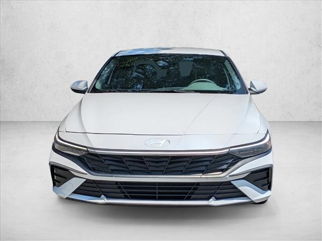 2024 Hyundai Elantra