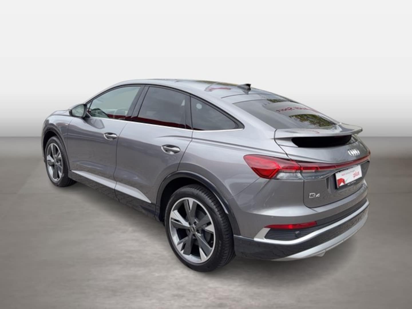 Bild über Audi Q4 Sportback e-tron 50 e-tron quattro - für weitere Informationen kontaktieren Sie den Audi Partner