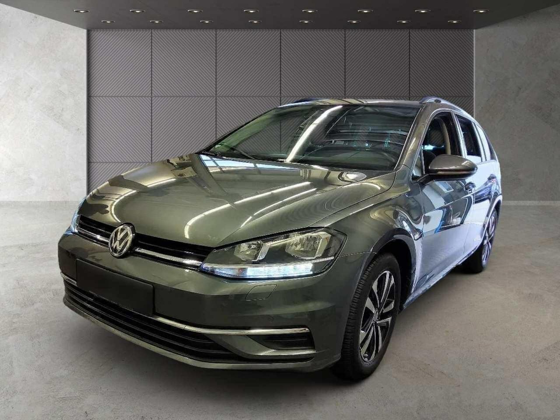 Volkswagen Golf Variant United