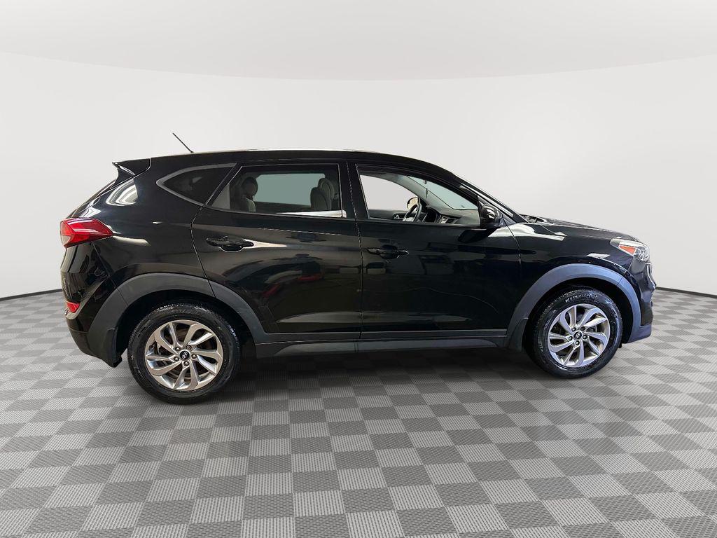 Used 2018 Hyundai Tucson SE with VIN KM8J2CA4XJU625402 for sale in Brooklyn, NY