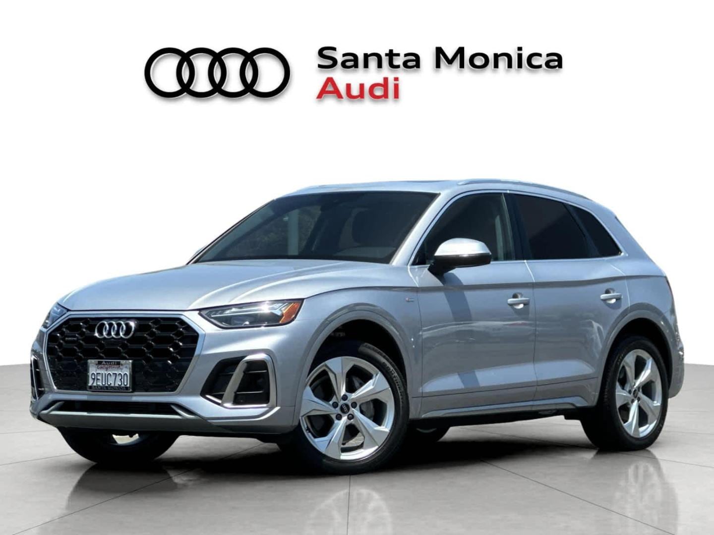 2023 Audi Q5 45 Premium Plus's photo