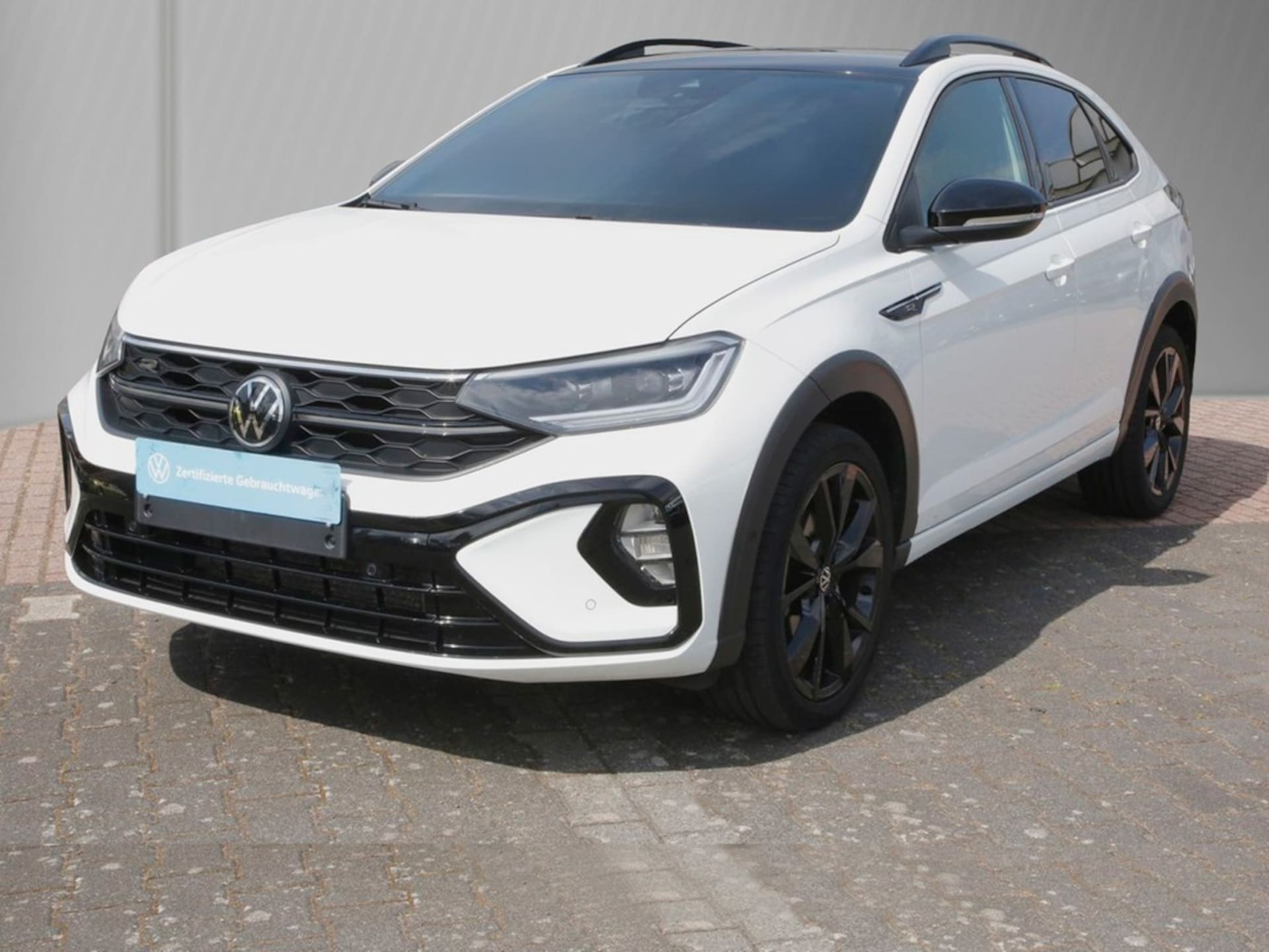 Volkswagen Taigo 2023 — Taigo 1.5 TSI DSG R-Line Black Style 18" AppCon...