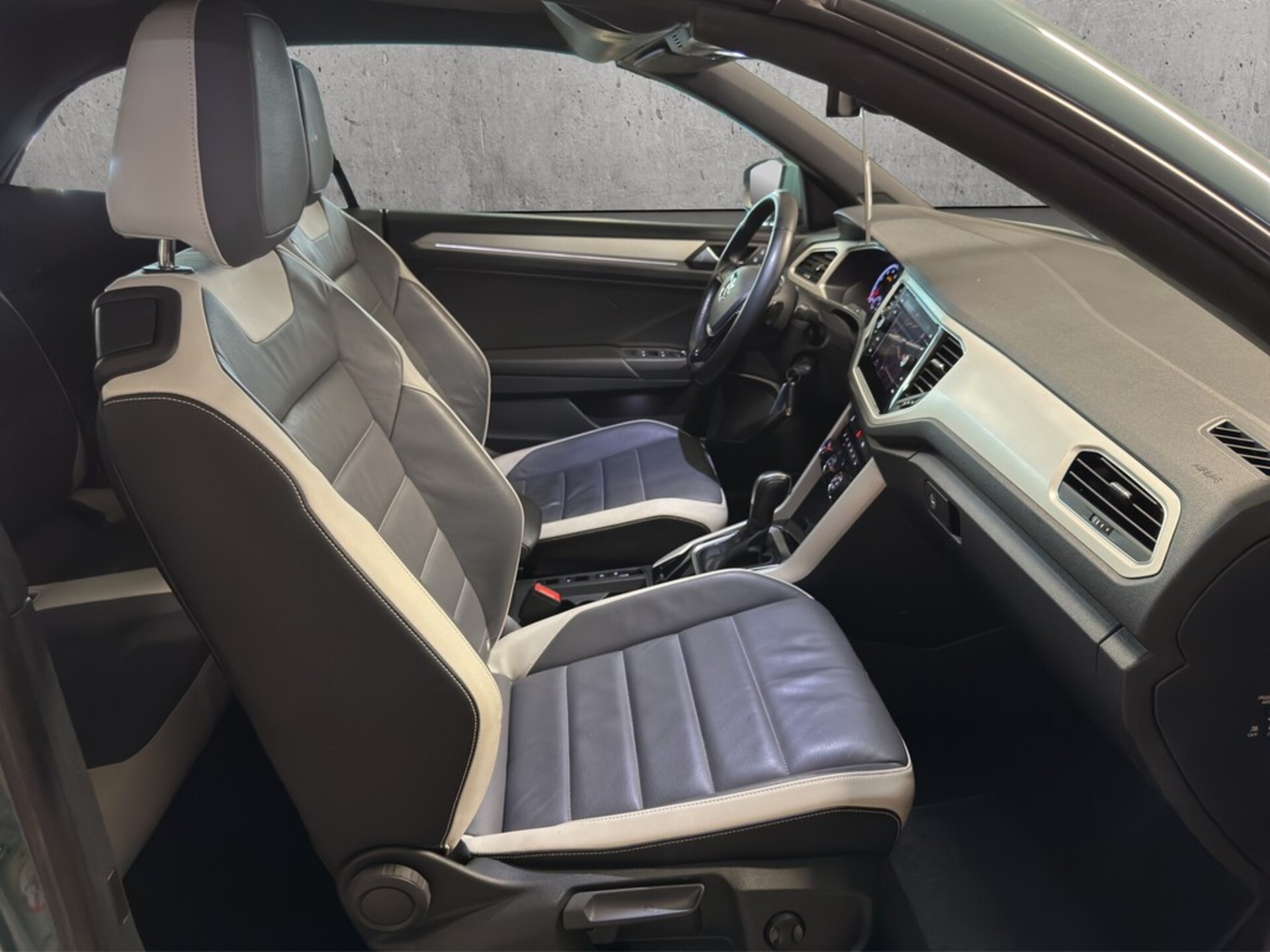 Volkswagen T-Roc Cabriolet Style