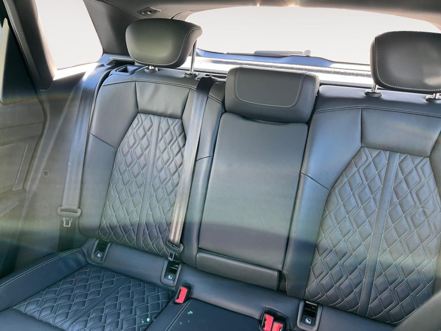 Image about Audi Q4 e-tron 35 e-tron