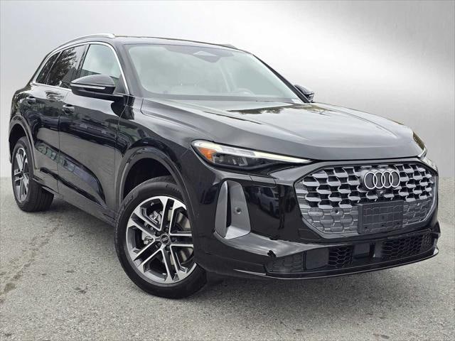 2025 Audi New Q5 Premium Plus's photo