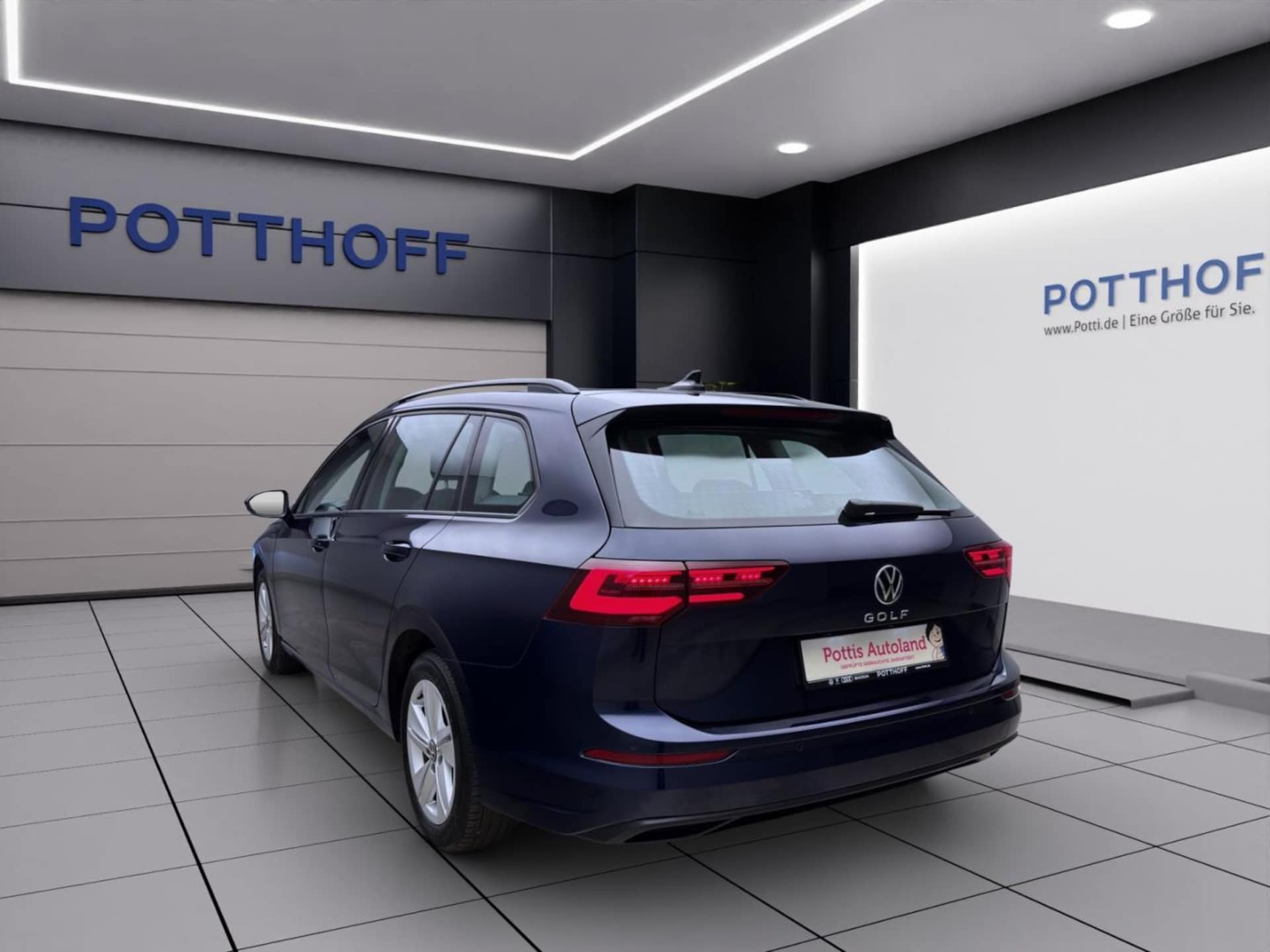 Volkswagen Golf Variant Life
