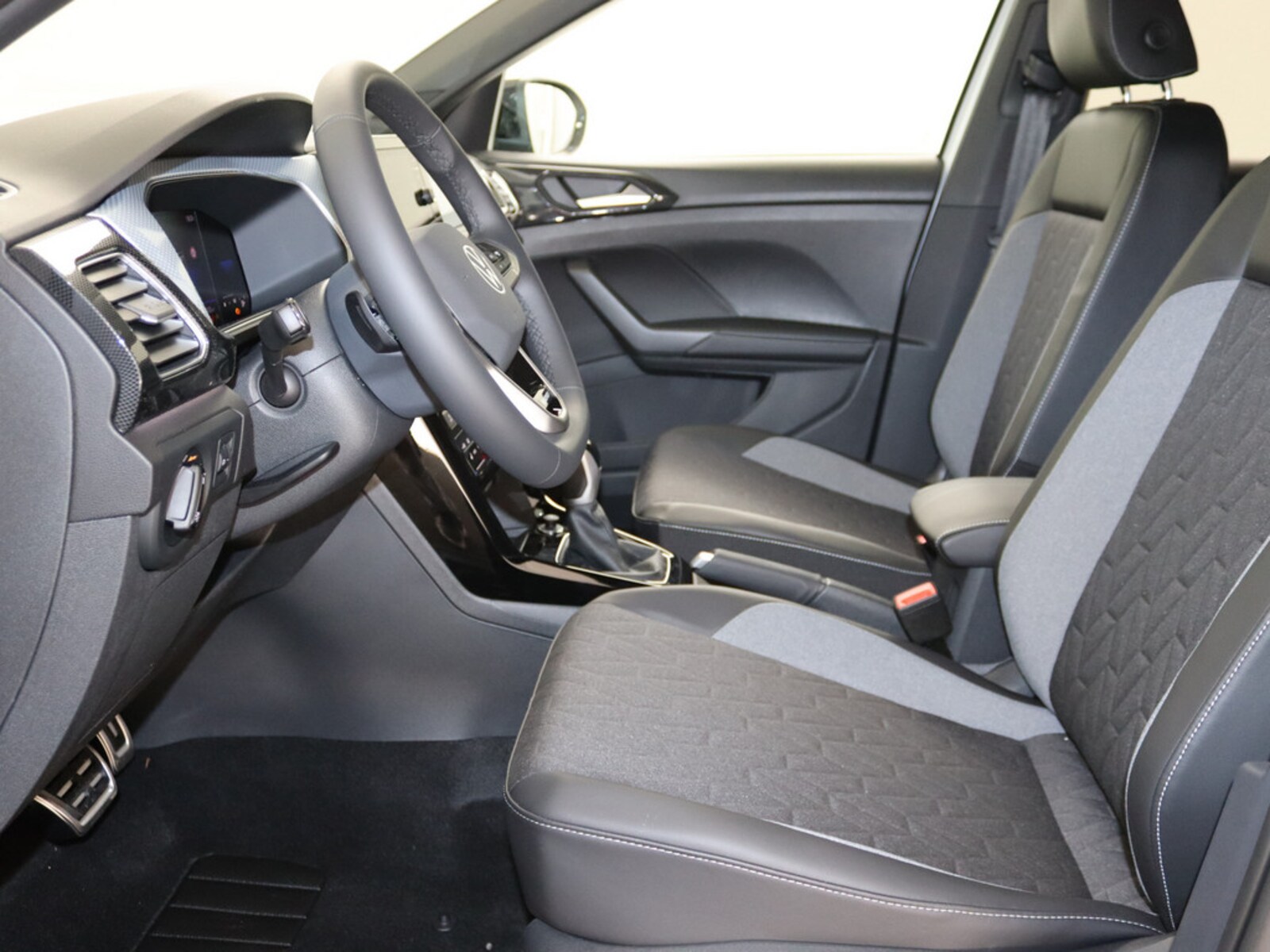 Volkswagen T-Cross – Bild 12