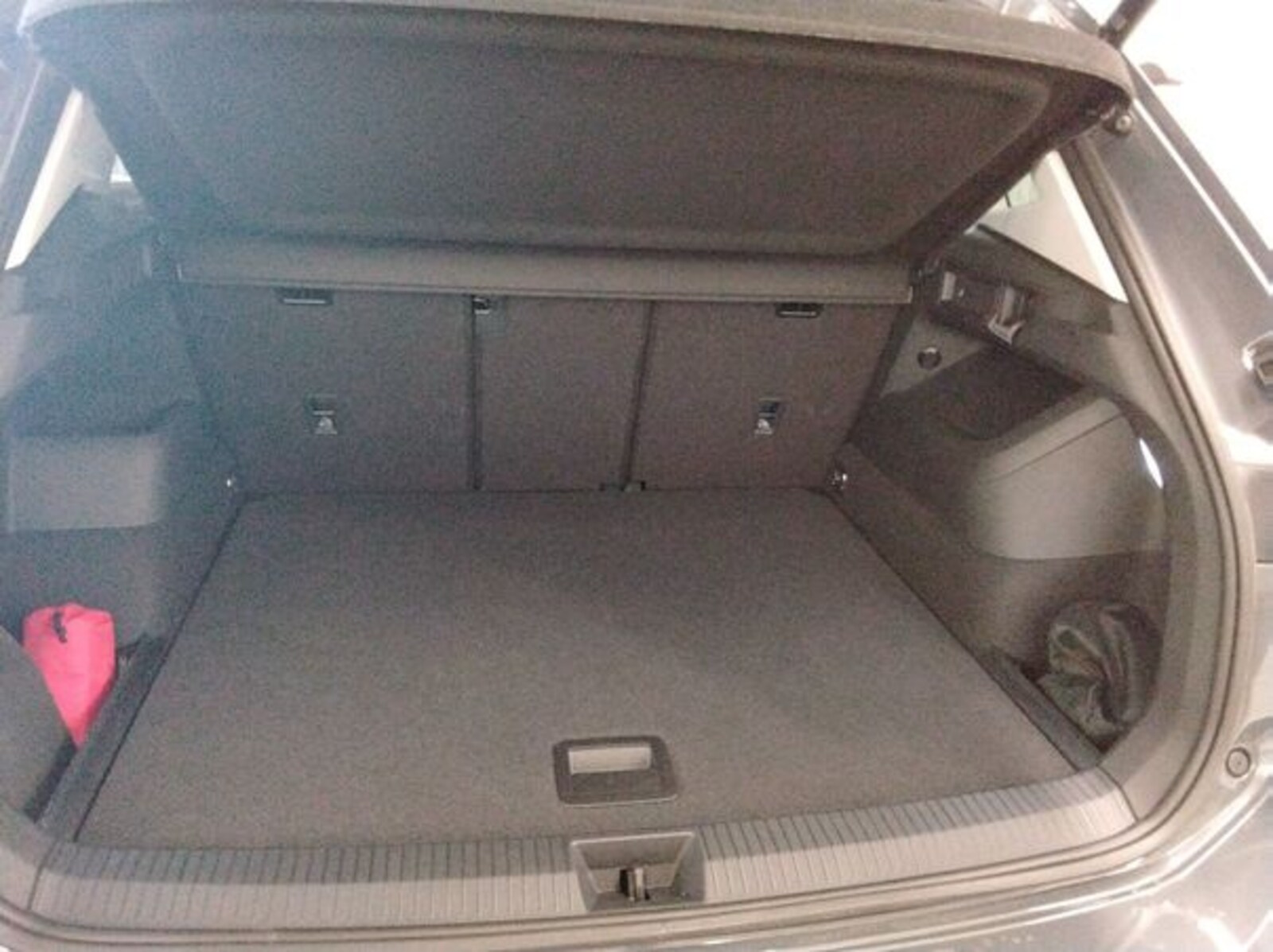 Volkswagen Tiguan – Bild 8