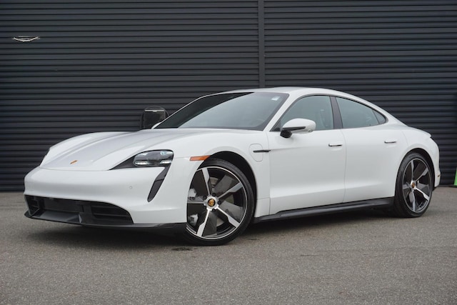 2023 Porsche Taycan