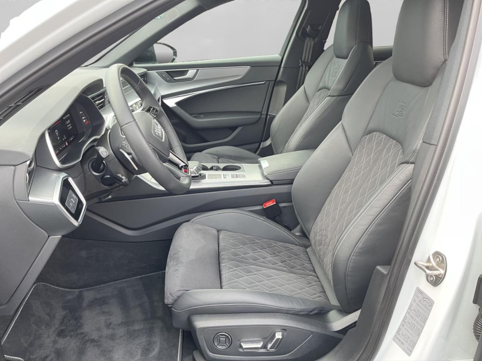 Audi S6 Avant