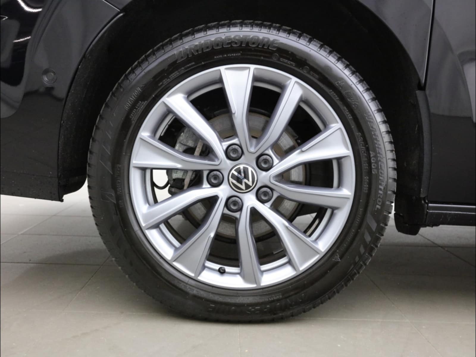 Volkswagen Multivan Langversion – Bild 15