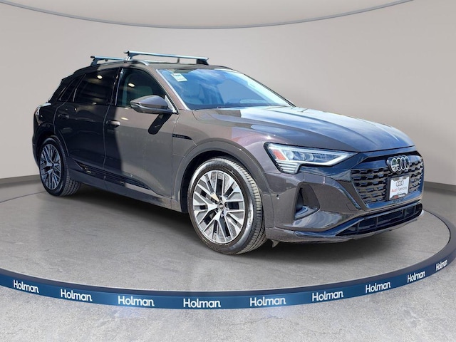 2024 Audi Q8 e-tron
